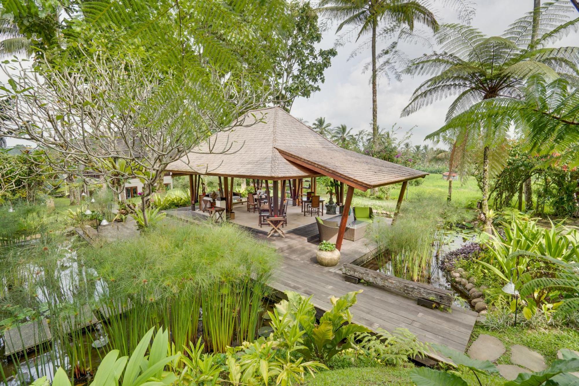 Awan Putih Resort Паянган Экстерьер фото